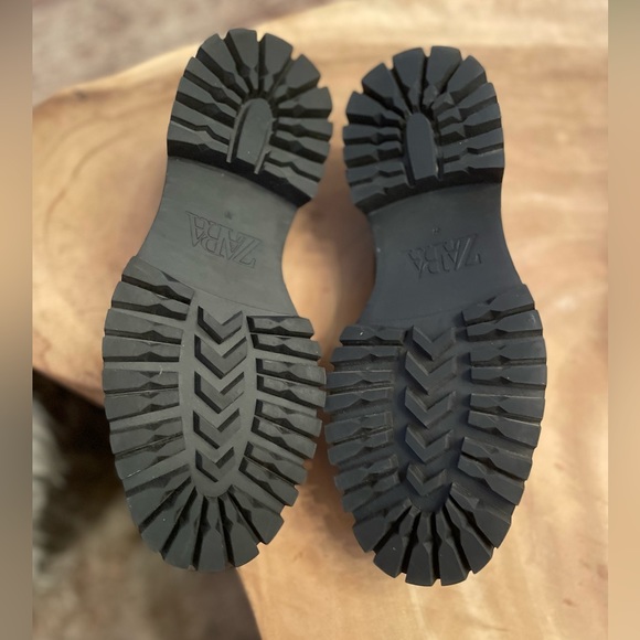 Zara lug sole loafer - size 39 - Picture 5 of 6